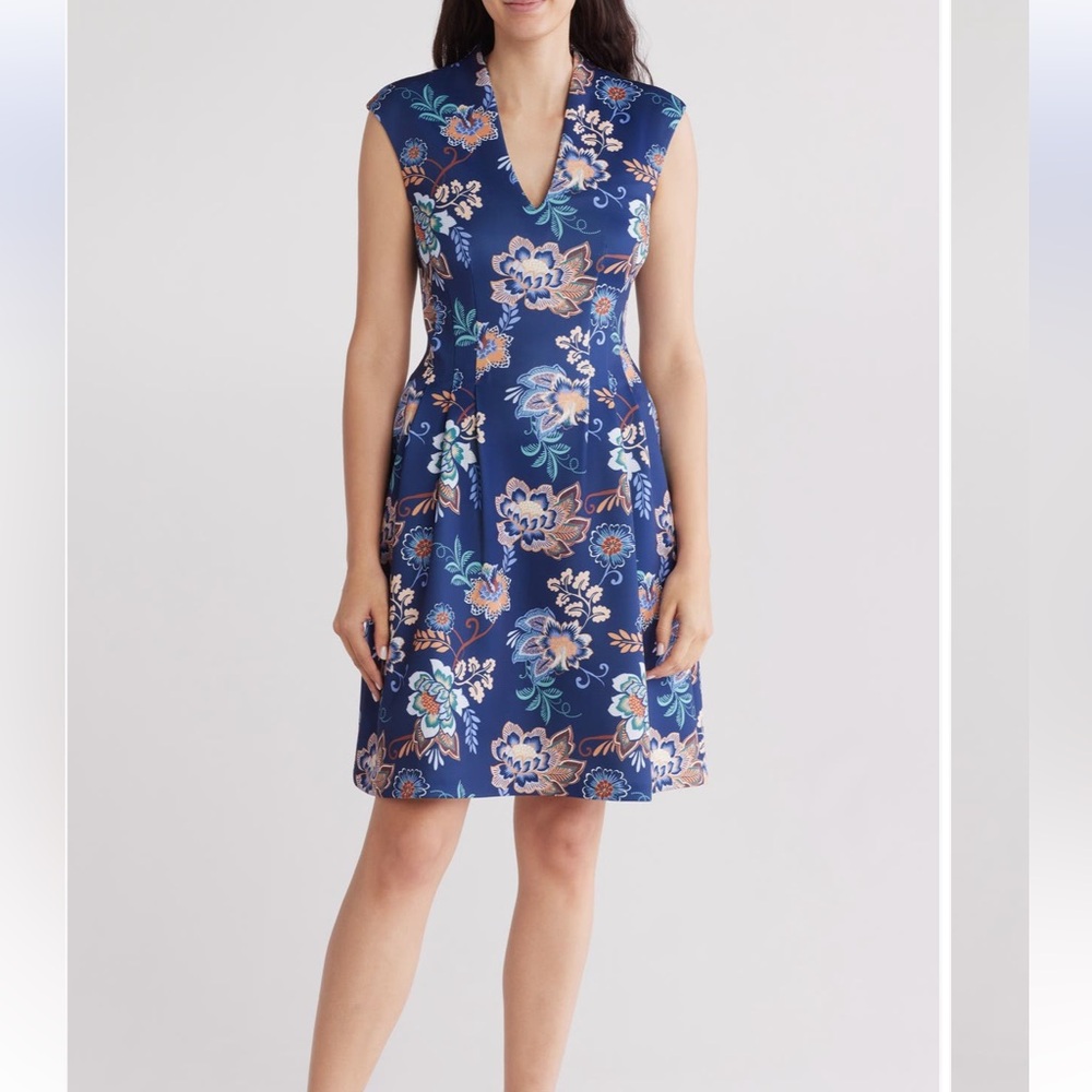 Vince Camuto Blue Floral Mini Dress